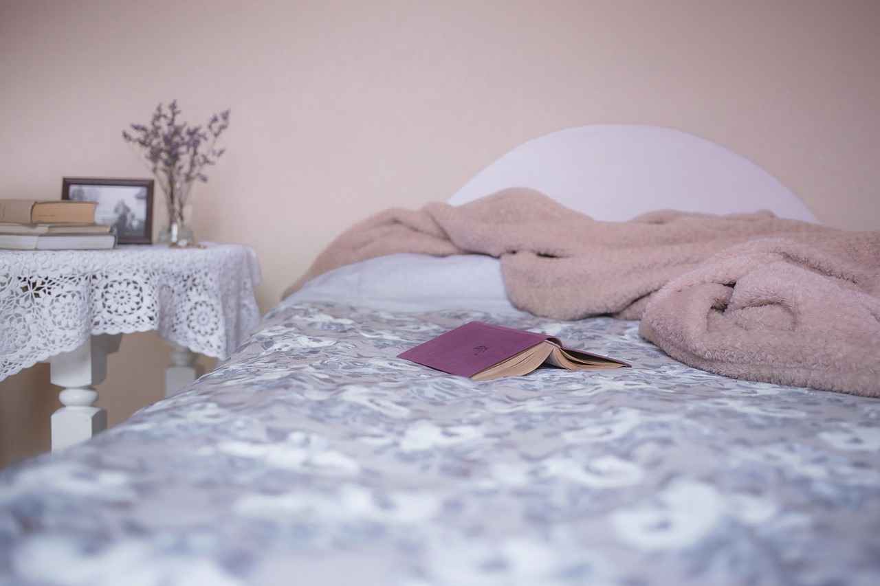 Best Smart Home Devices for Your Bedroom: Sleep Better and Smarter